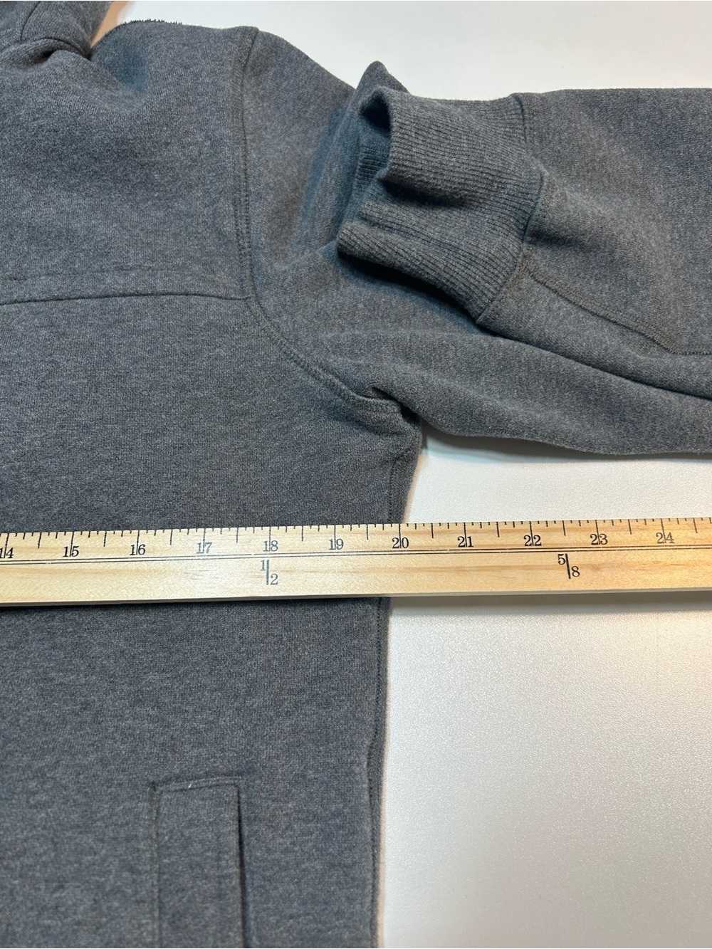 Lululemon Heathered Charcoal Gray Field Shell Utility Full Zip Hoodie Jacket - Picture 6 of 7